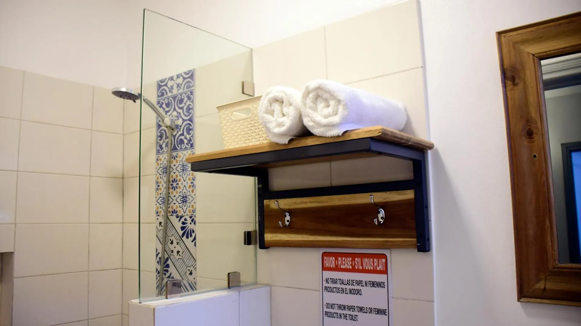 Hostal Marina Samana Hotel