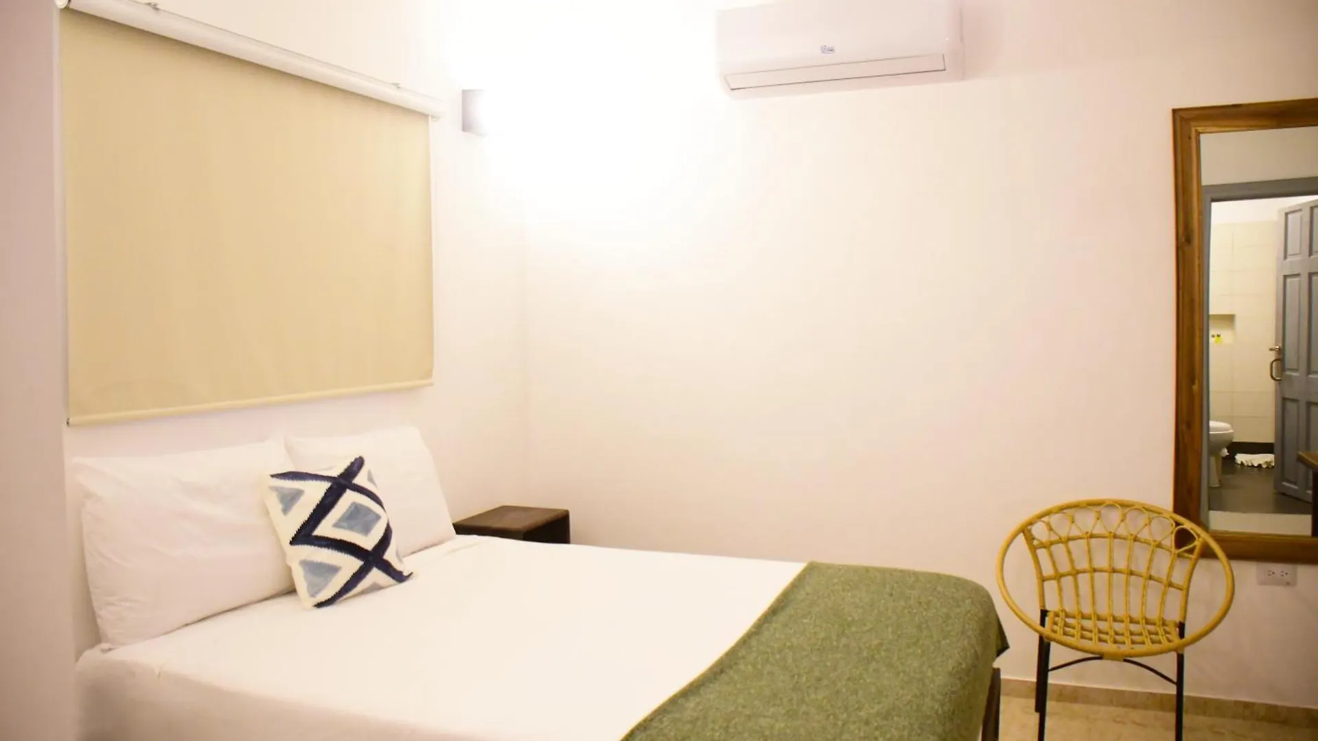 Hotel Hostal Marina Samana