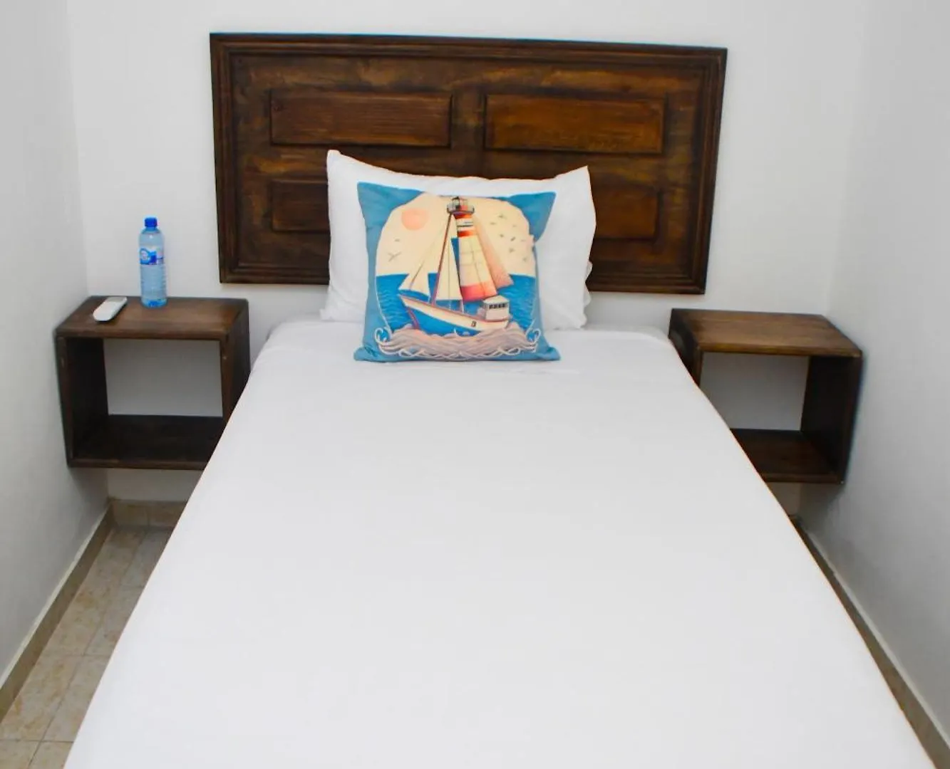 Hostal Marina Samana