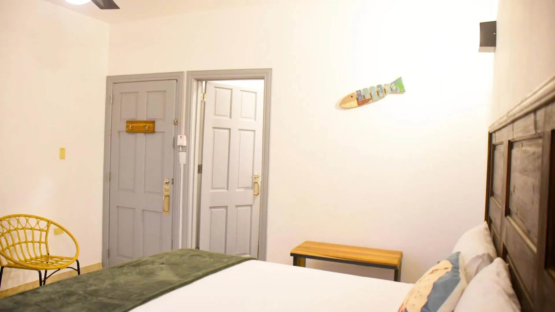 Hotel Hostal Marina Samana